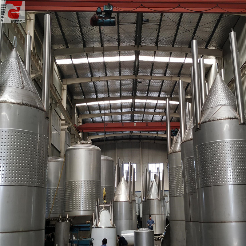 UK   safe and convenient  manhole complete beer brewing equipment of SUS304 316 from China manufactures W1