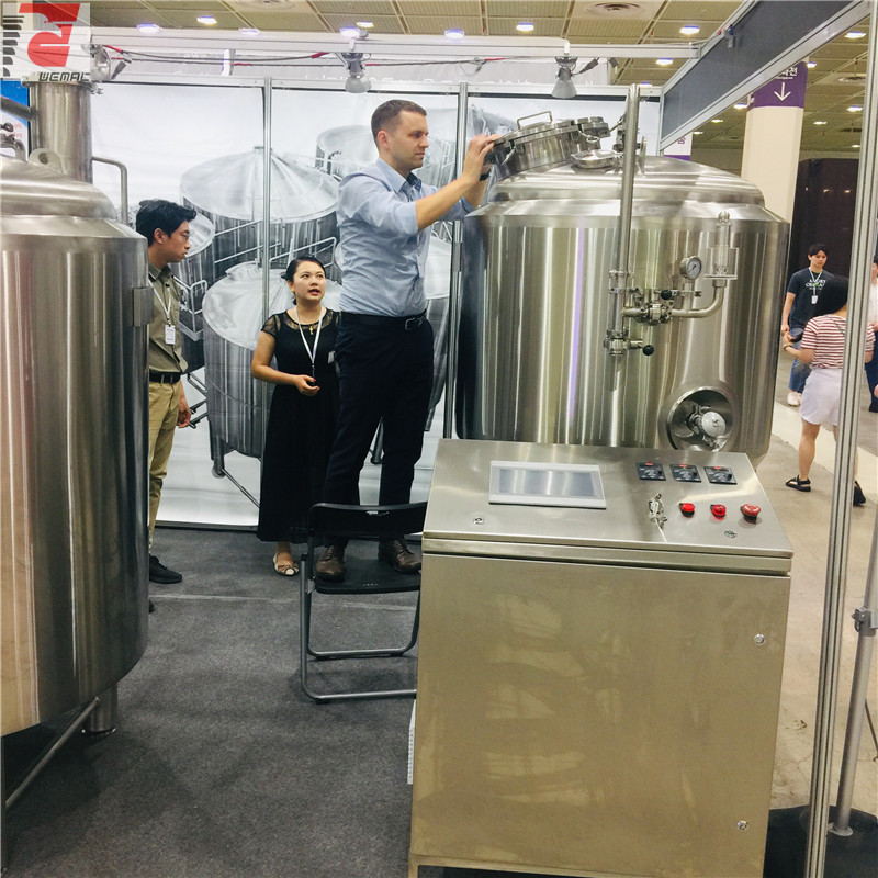 commercial-beer-brewing-equipment-manufacturers.jpg